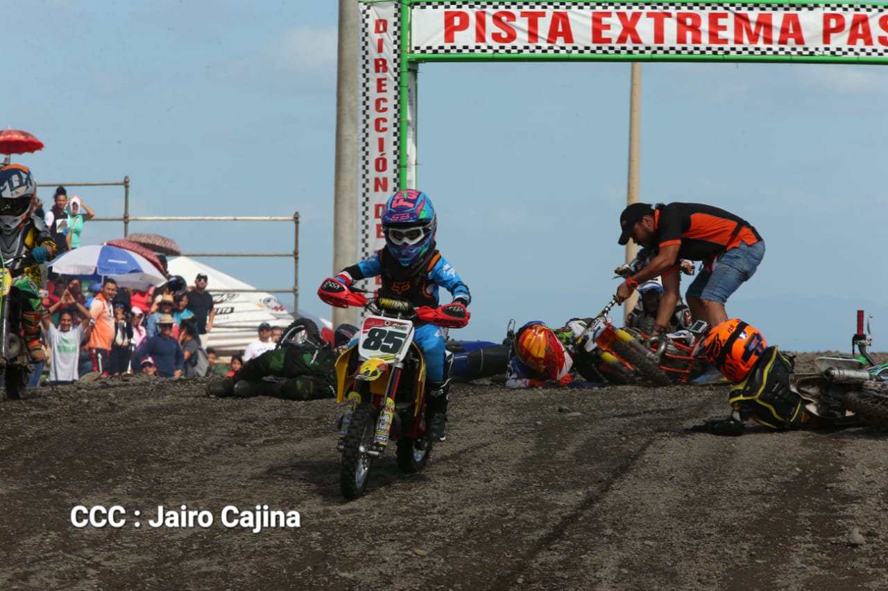 MOTO1